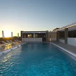 Pelagos Sunset Gasthof